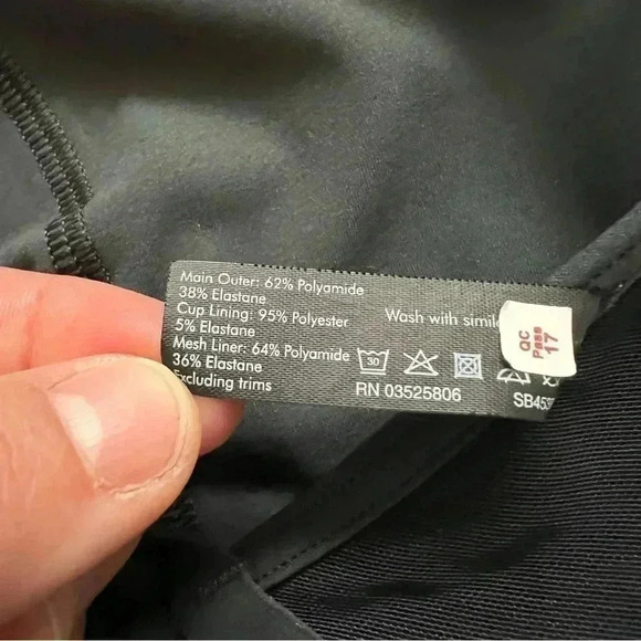 Sweaty Betty London Circuit Sports Bra Black Women’s Size XS SB4538 Workout - Picture 6 of 11